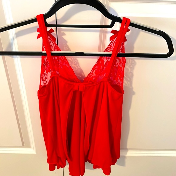 Intimate Top - Picture 2 of 4